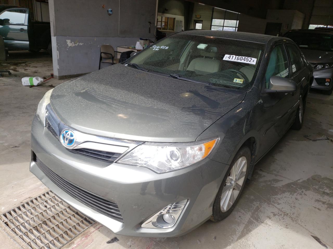 Photo 2 from auction – 2013 TOYOTA CAMRY HYBR with VIN 4T1BD1FK6DU067451