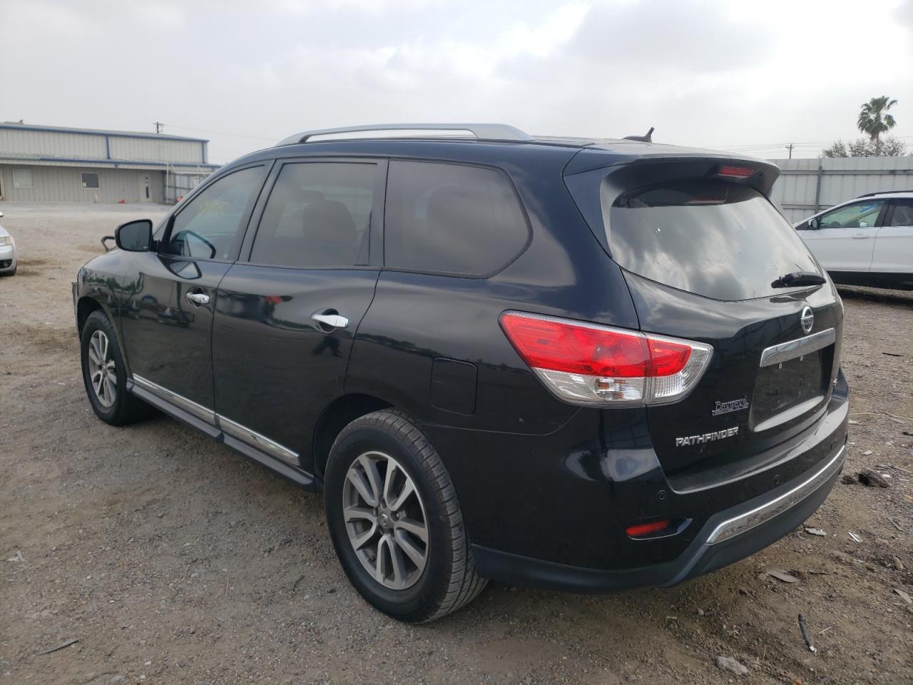 Photo 3 from auction – 2013 NISSAN PATHFINDER with VIN 5N1AR2MN8DC656989