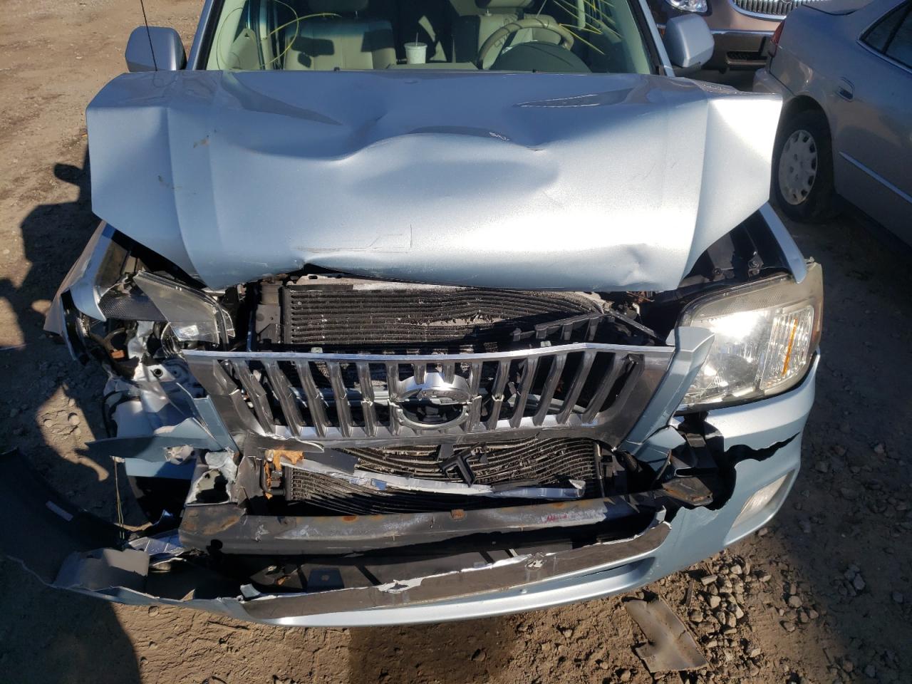 Photo 7 from auction – 2008 MERCURY MARINER PR with VIN 4M2CU97198KJ03187