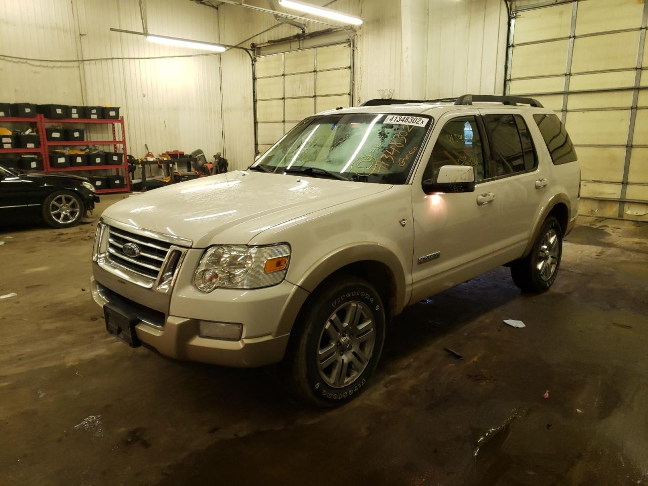 Photo 2 from auction – 2008 FORD EXPLORER E with VIN 1FMEU74838UA30385