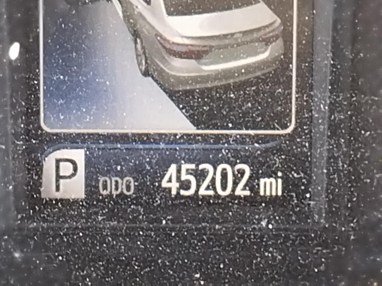Photo 8 from auction – 2016 TOYOTA CAMRY LE with VIN 4T1BF1FK3GU204148