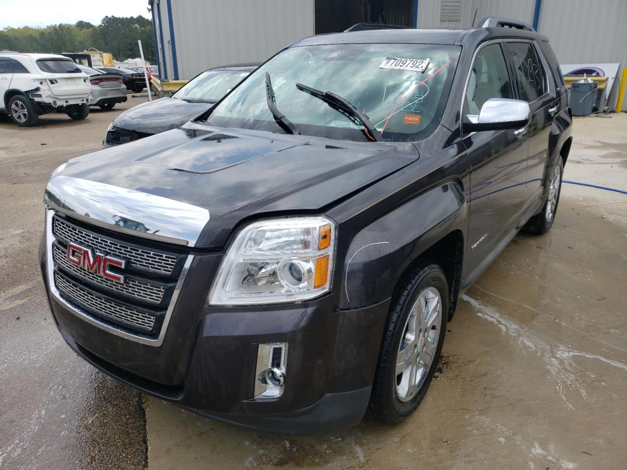 Photo 2 from auction – 2013 GMC TERRAIN SL with VIN 2GKALWEK0D6185001