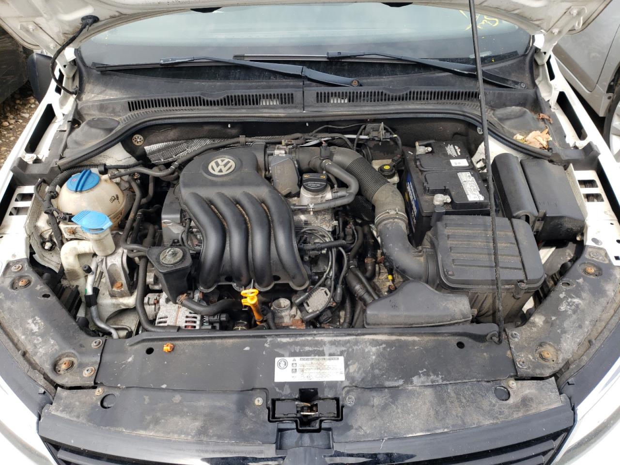 Photo 7 from auction – 2011 VOLKSWAGEN JETTA BASE with VIN 3VW2K7AJ6BM355576