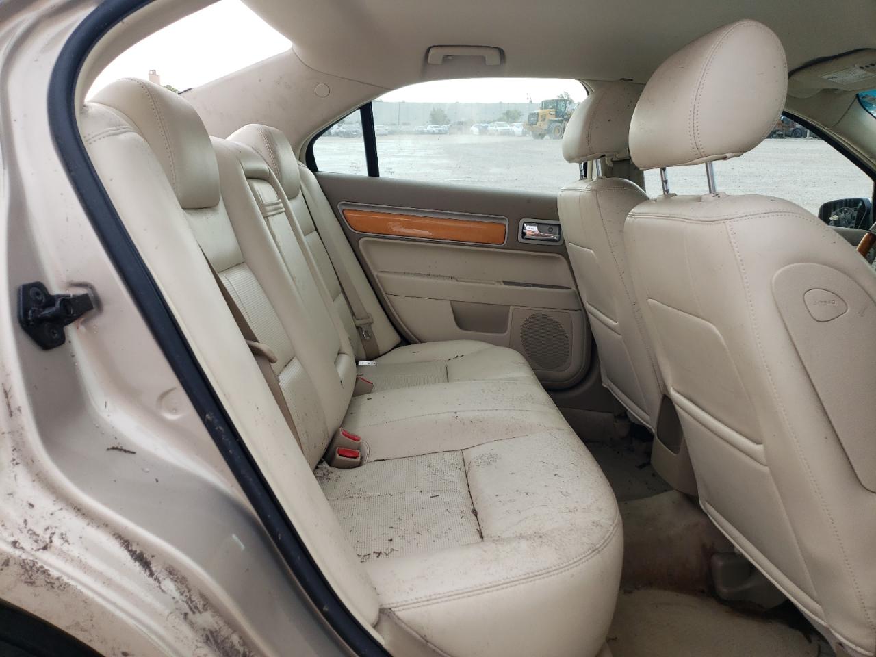 Photo 6 from auction – 2006 LINCOLN ZEPHYR with VIN 3LNHM26166R664598