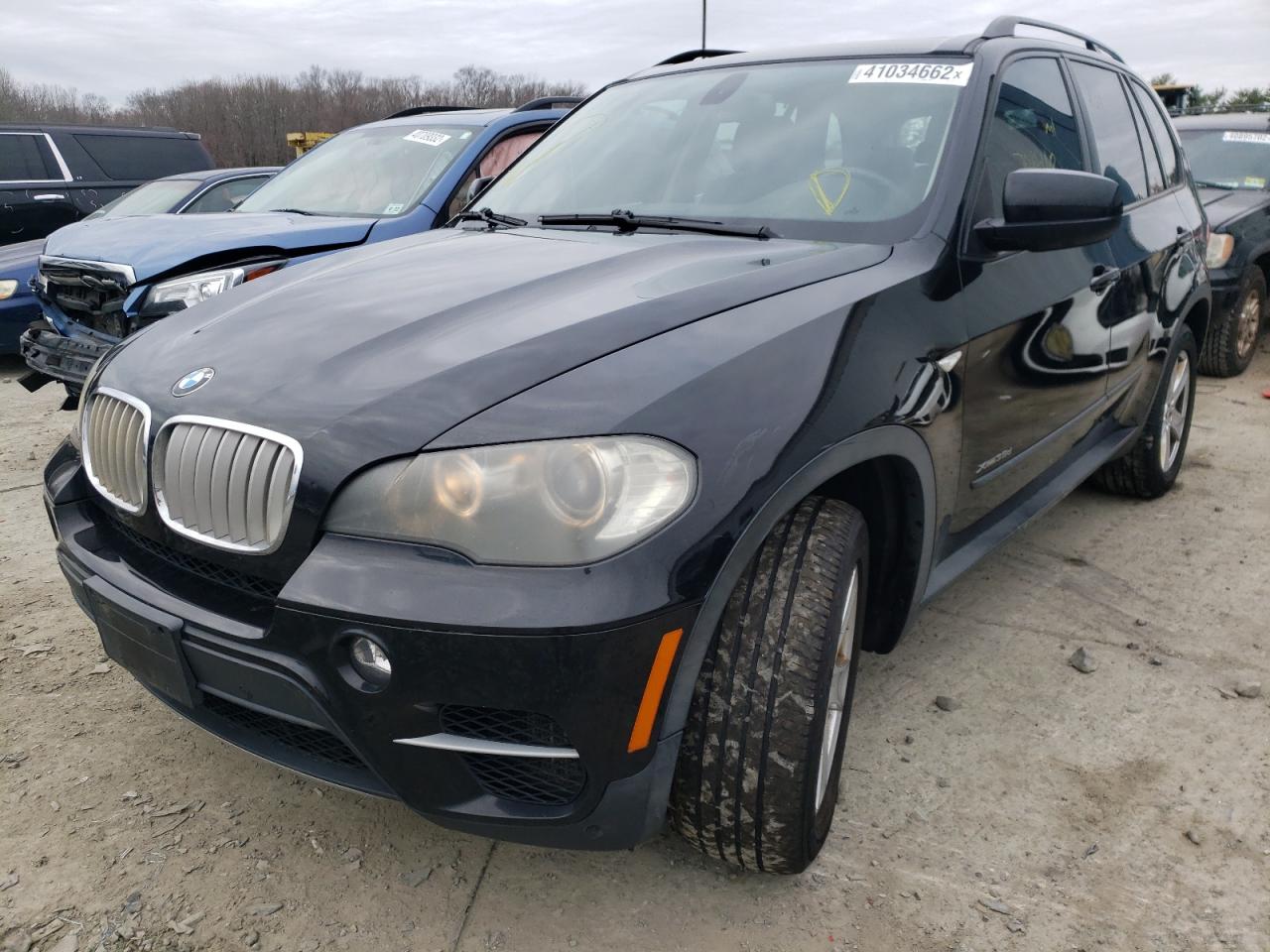 Photo 2 from auction – 2011 BMW X5 XDRIVE3 with VIN 5UXZW0C53BL370761