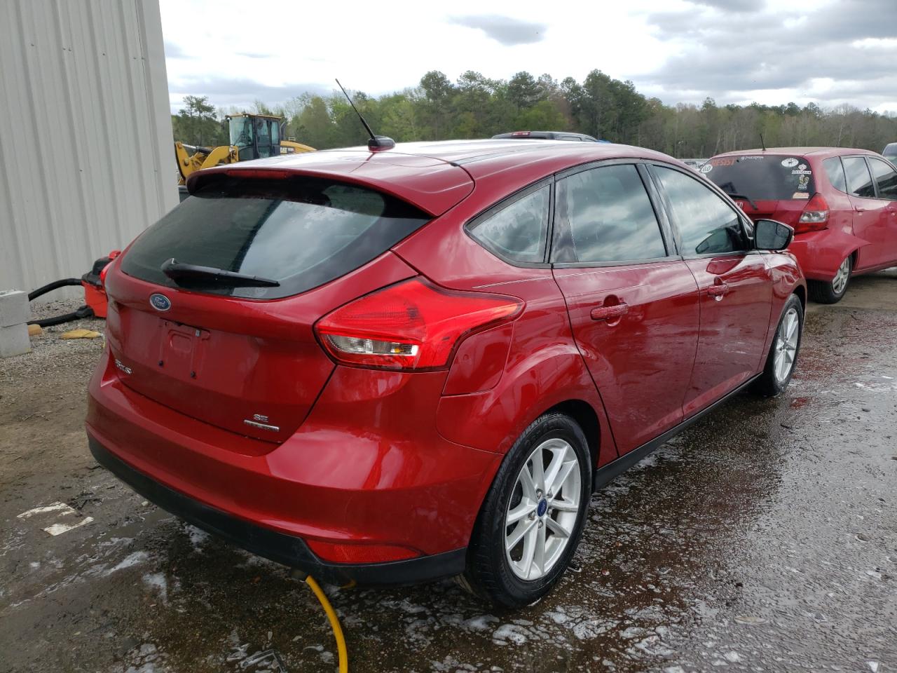 Photo 4 from auction – 2015 FORD FOCUS SE with VIN 1FADP3K2XFL381673