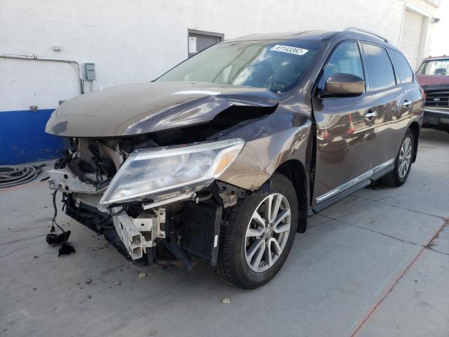 Photo 2 from auction – 2015 NISSAN PATHFINDER with VIN 5N1AR2MM7FC602819