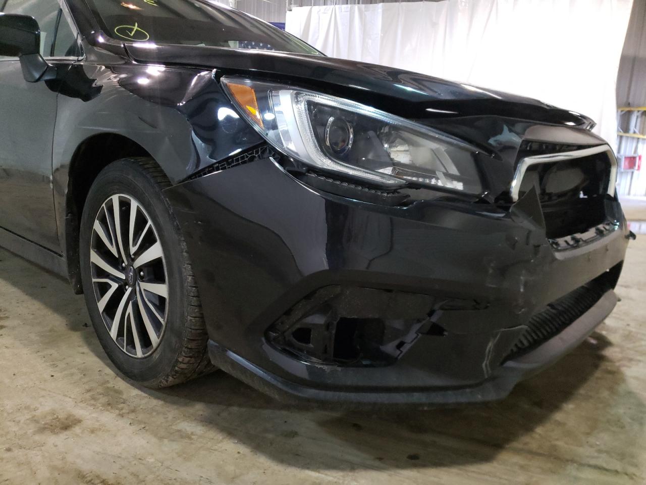 Photo 9 from auction – 2018 SUBARU LEGACY 2.5 with VIN 4S3BNAC61J3027255