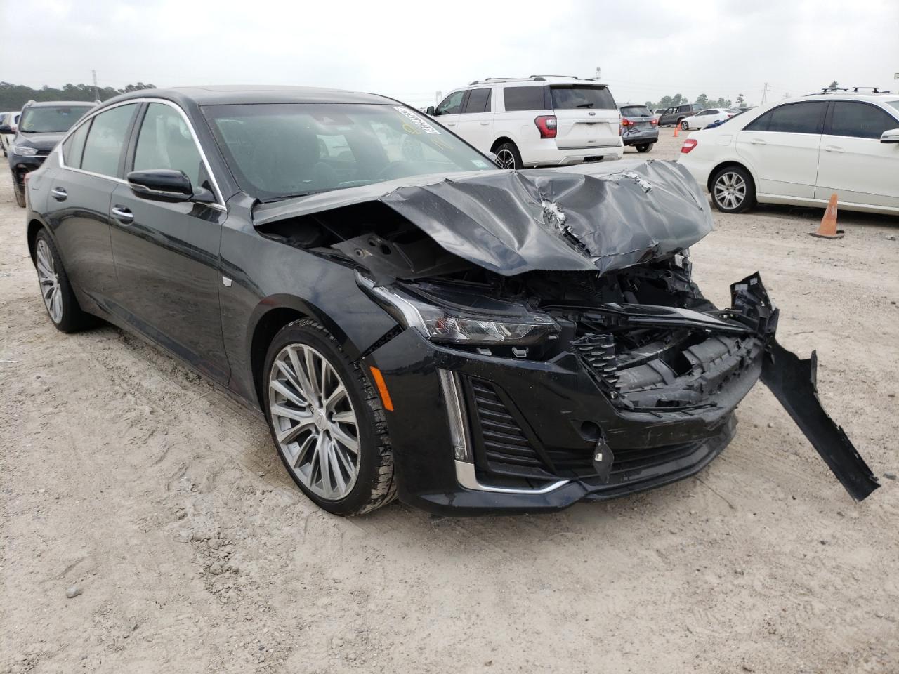 CADILLAC CT5 PREMIU 2021 with VIN 1G6DN5RK5M0120566 - Photo from auction