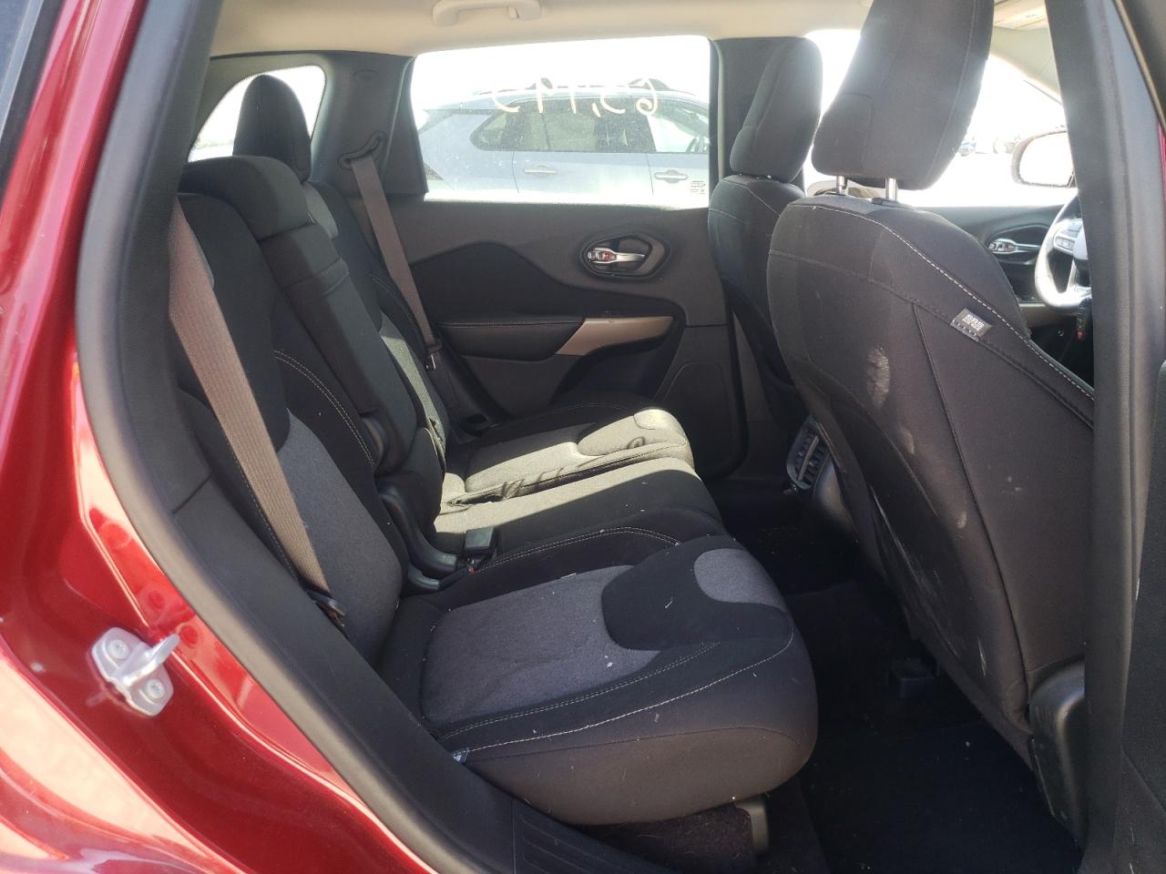 Photo 6 from auction – 2017 JEEP CHEROKEE S with VIN 1C4PJLAB3HW669241