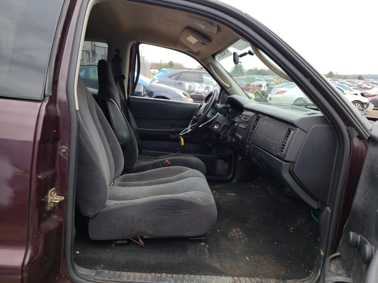 Photo 5 from auction – 2004 DODGE DAKOTA SXT with VIN 1D7HG12K64S712130