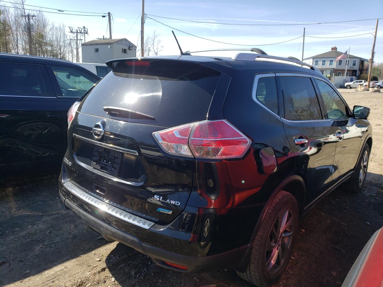 Photo 4 from auction – 2014 NISSAN ROGUE S with VIN 5N1AT2MV4EC830902