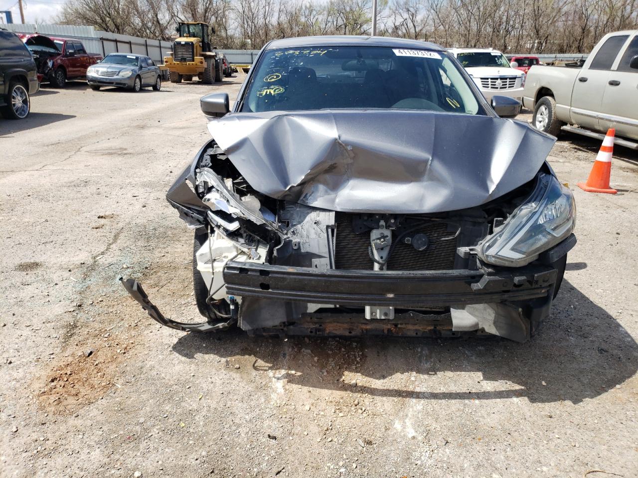 Photo 9 from auction – 2016 NISSAN SENTRA S with VIN 3N1AB7AP7GL673774