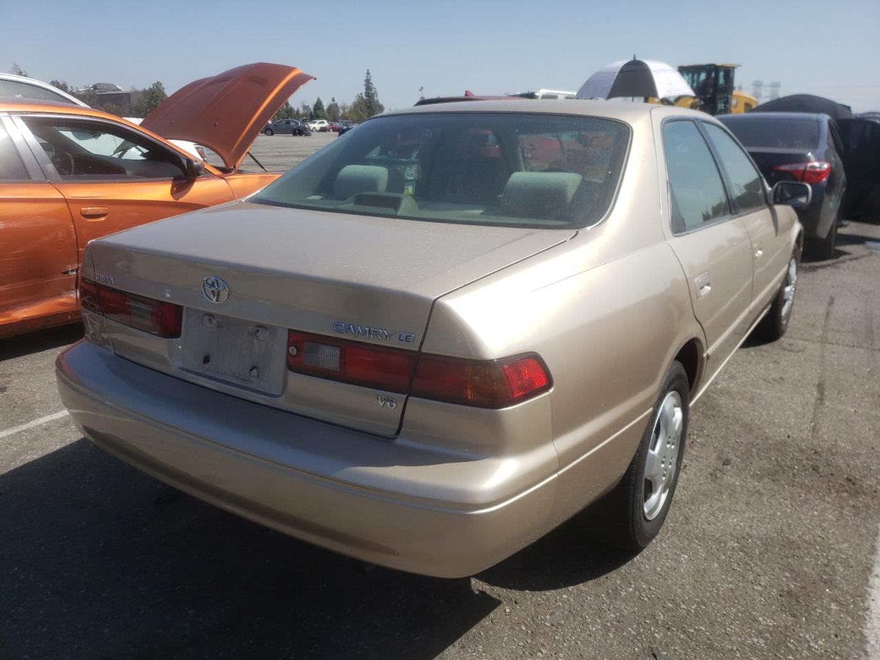 Photo 4 from auction – 1997 TOYOTA CAMRY LE with VIN JT2BF22KXV0046078