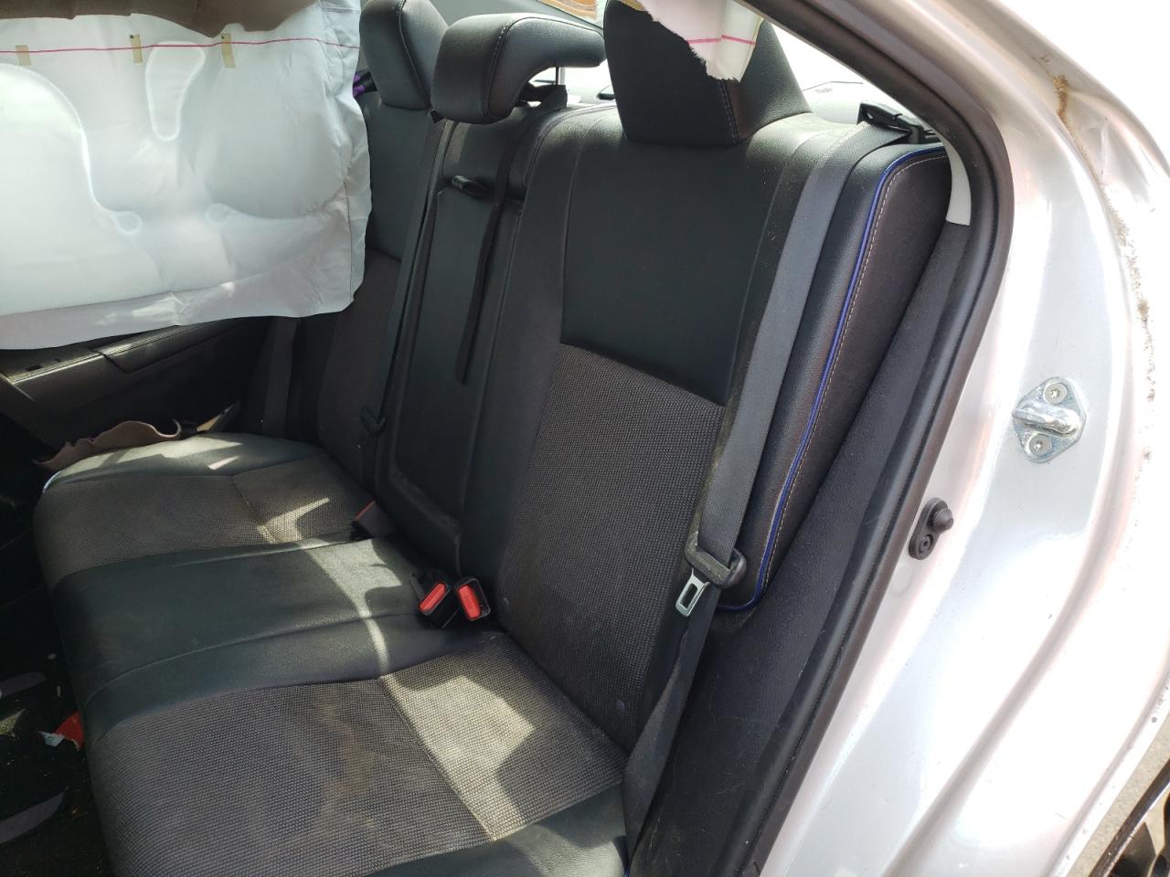 Photo 6 from auction – 2017 TOYOTA COROLLA L with VIN 5YFBURHE1HP581026