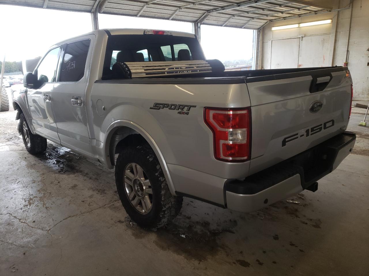 Photo 3 from auction – 2018 FORD F150 SUPER with VIN 1FTEW1EP8JFA92912