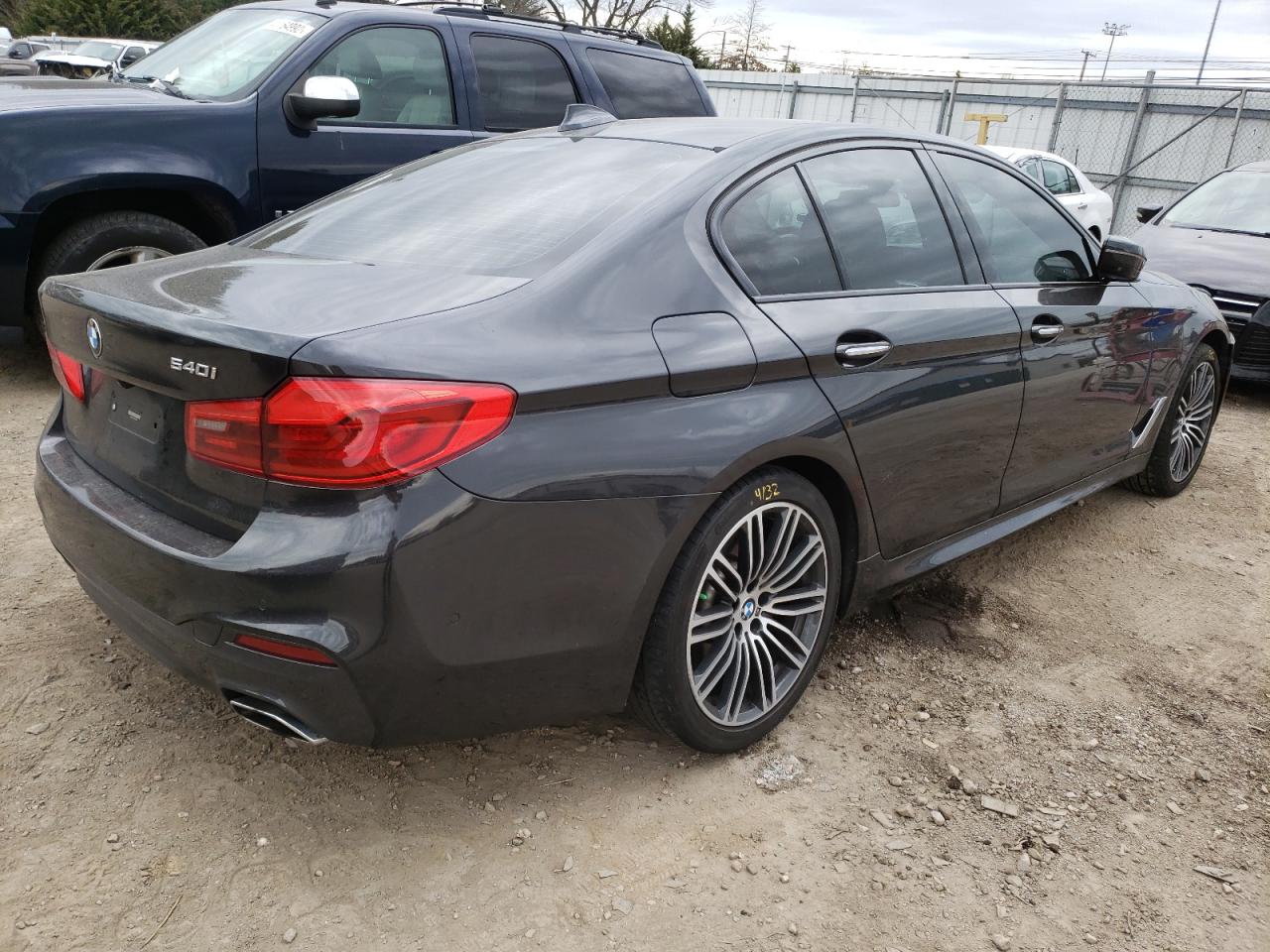 Photo 4 from auction – 2018 BMW 540 I with VIN WBAJE5C5XJWA95014