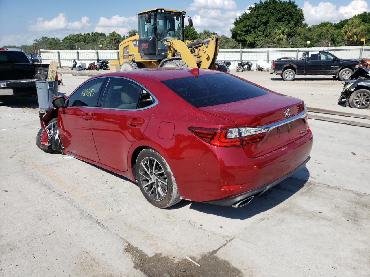Photo 3 from auction – 2016 LEXUS ES 350 with VIN JTHBK1GG4G2213882
