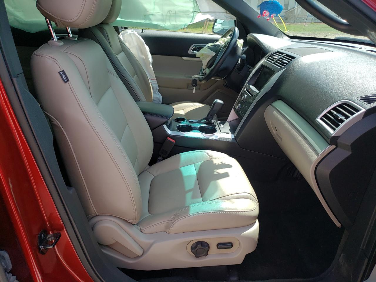 Photo 5 from auction – 2015 FORD EXPLORER X with VIN 1FM5K7D88FGA07024