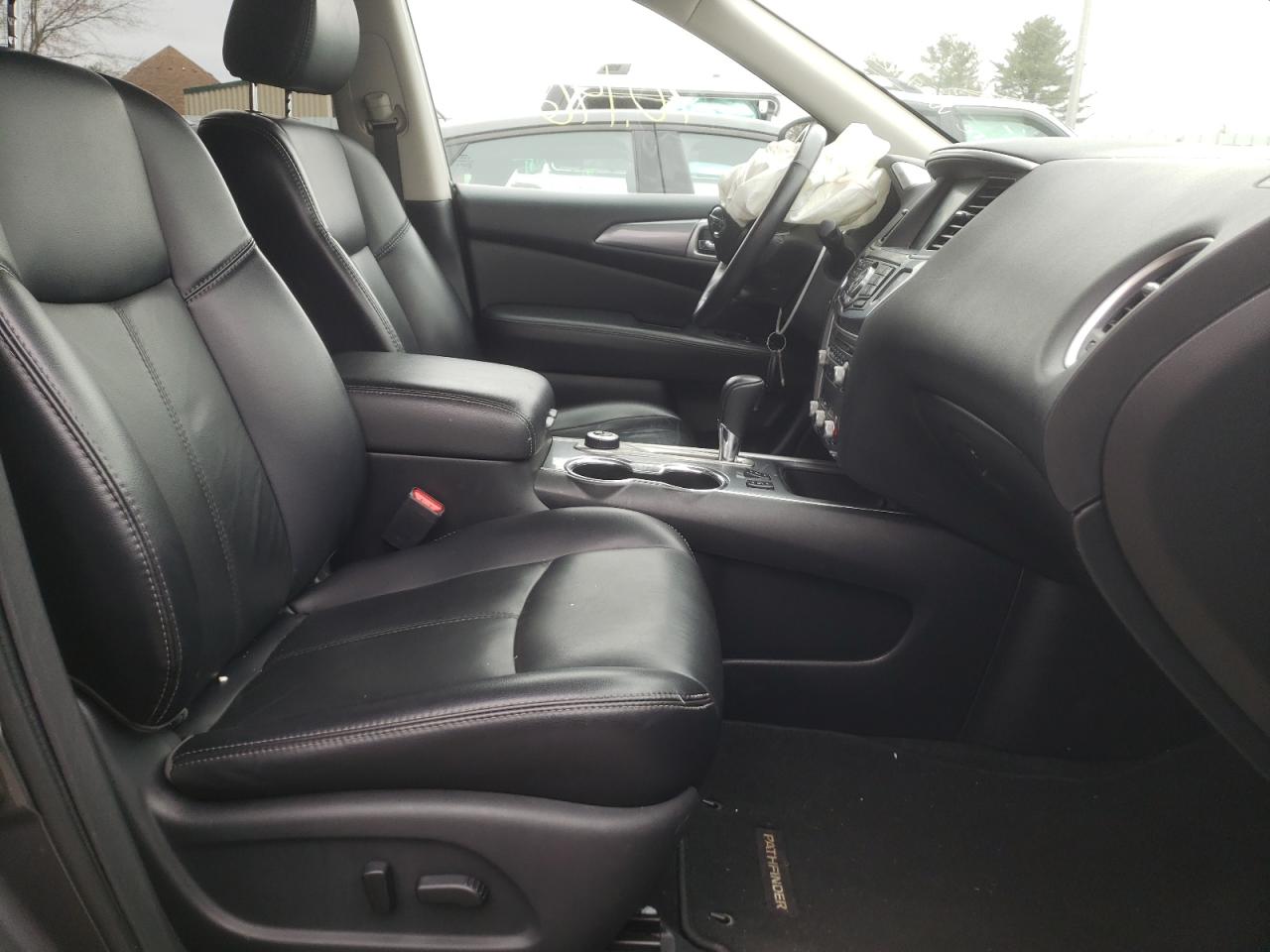 Photo 5 from auction – 2018 NISSAN PATHFINDER with VIN 5N1DR2MM4JC665589