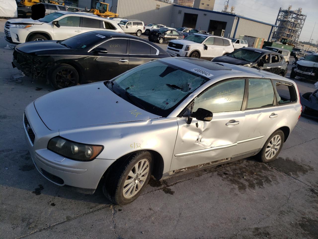 Photo 9 from auction – 2005 VOLVO V50 2.4I with VIN YV1MW382652057249
