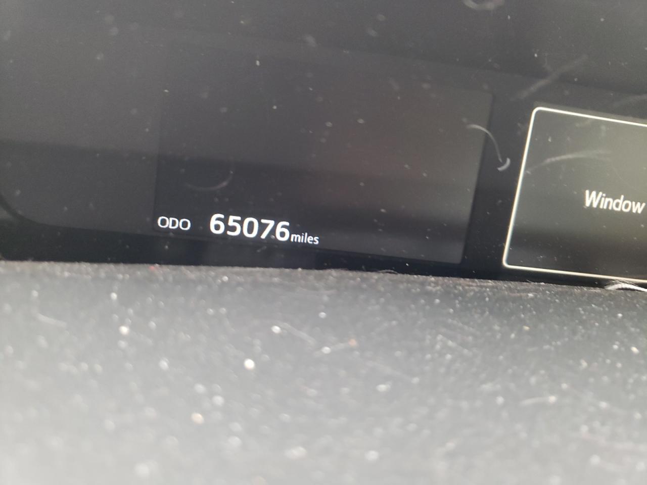 Photo 8 from auction – 2017 TOYOTA PRIUS with VIN JTDKBRFU9H3046888
