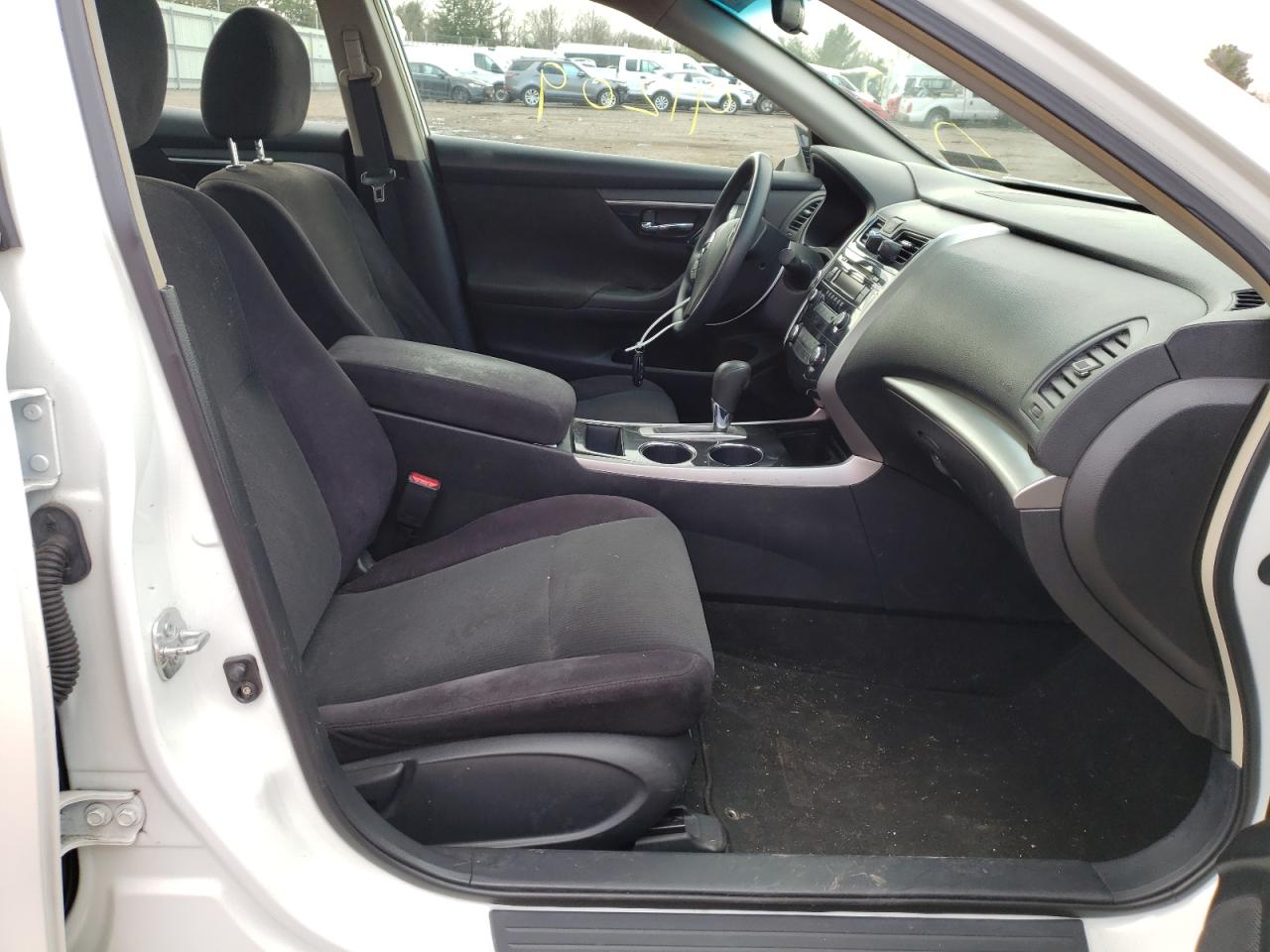 Photo 5 from auction – 2013 NISSAN ALTIMA 2.5 with VIN 1N4AL3AP0DC229815