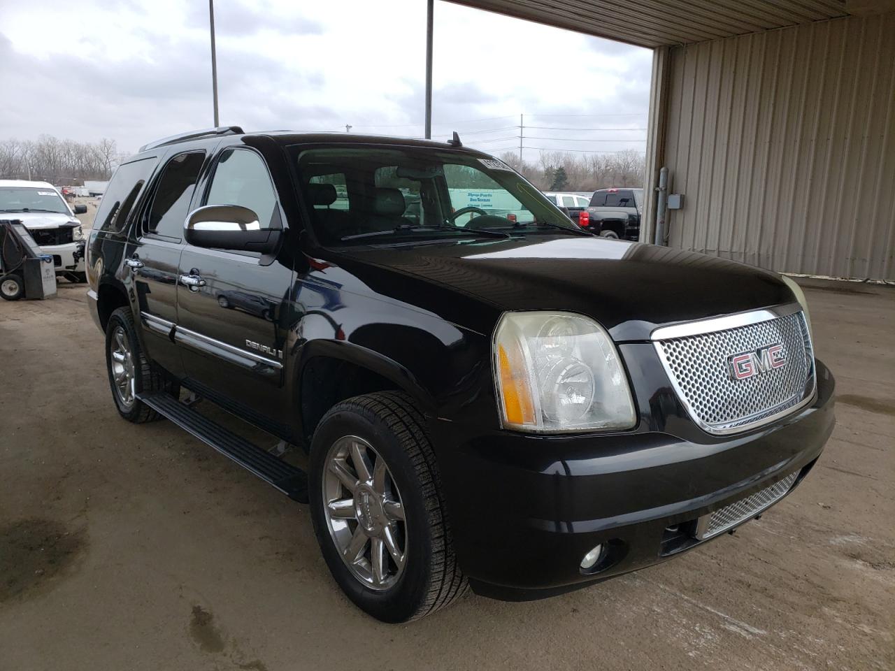 GMC YUKON 2007 with VIN 1GKFK63827J307414 - Photo from auction