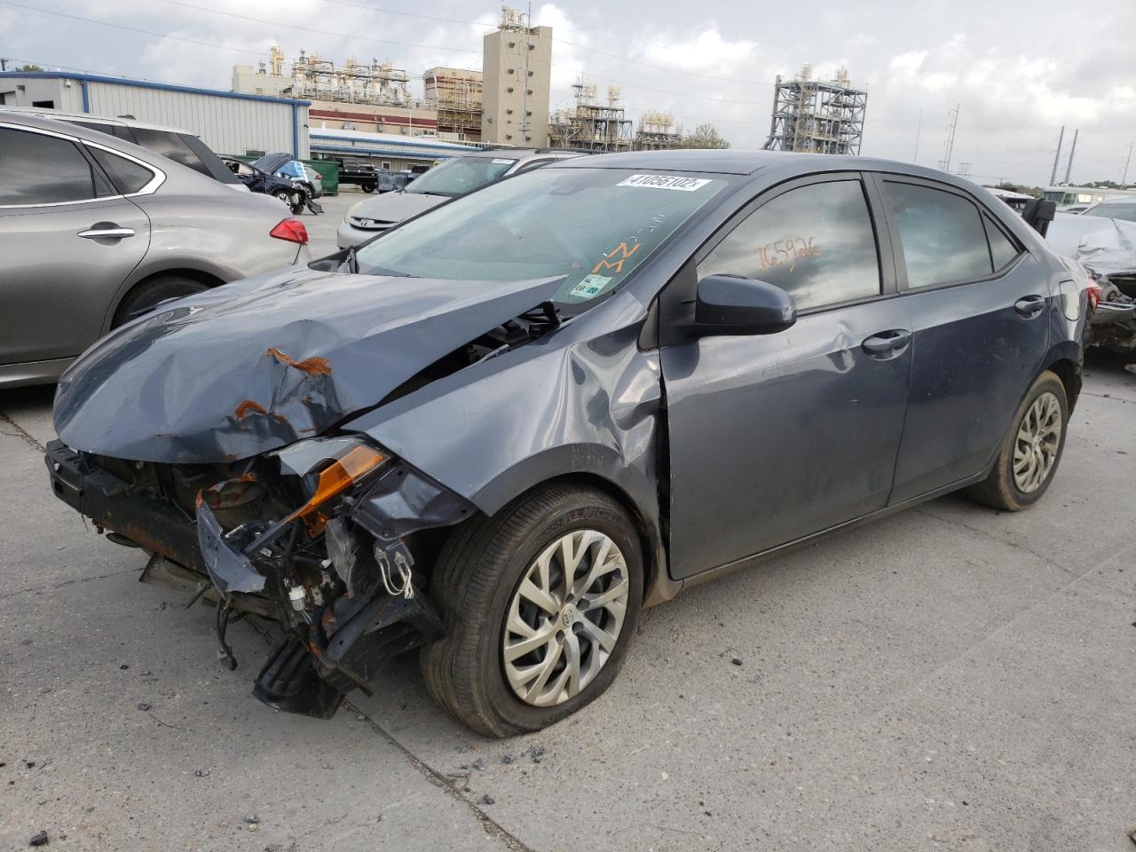 Photo 2 from auction – 2017 TOYOTA COROLLA L with VIN 5YFBURHEXHP574138