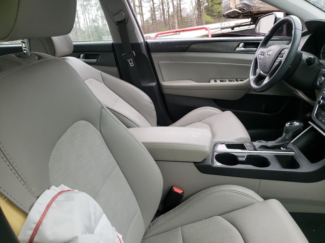 Photo 5 from auction – 2016 HYUNDAI SONATA SPO with VIN 5NPE34AF5GH343844