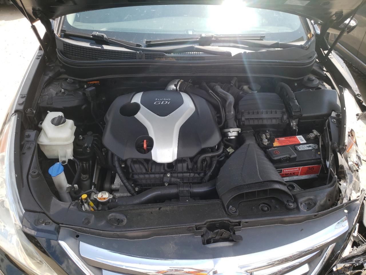 Photo 7 from auction – 2014 HYUNDAI SONATA SE with VIN 5NPEC4AB7EH832837