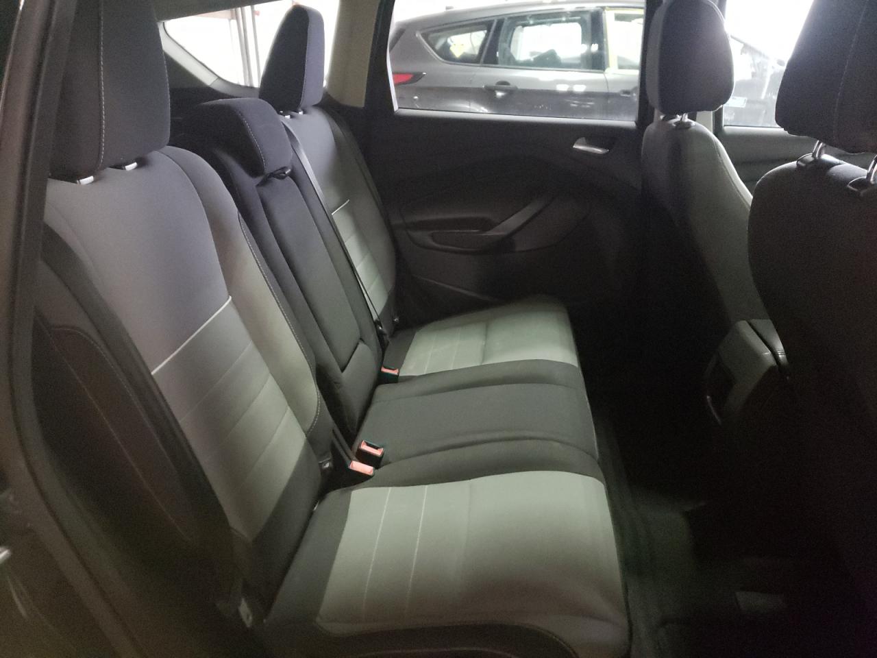 Photo 6 from auction – 2014 FORD ESCAPE SE with VIN 1FMCU0G93EUC69160