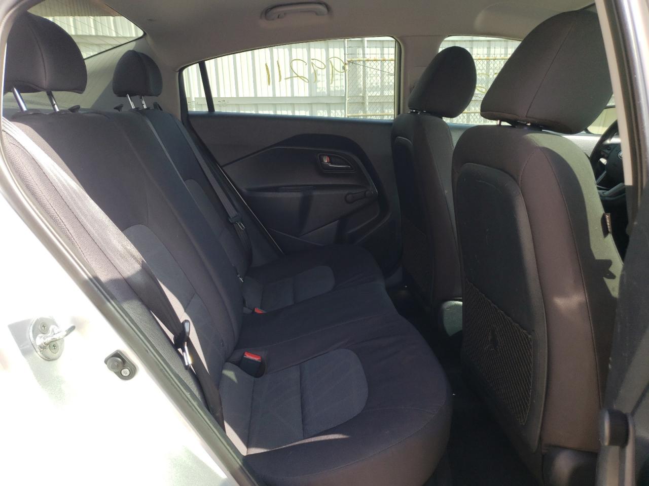 Photo 6 from auction – 2015 KIA RIO LX with VIN KNADM4A31F6503805