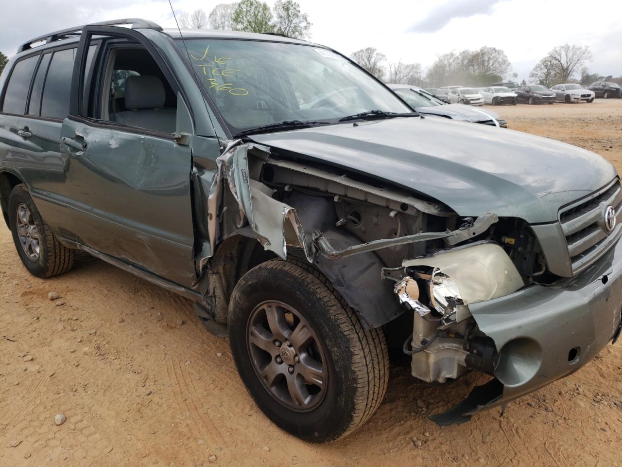 Photo 9 from auction – 2004 TOYOTA HIGHLANDER with VIN JTEEP21A440032603