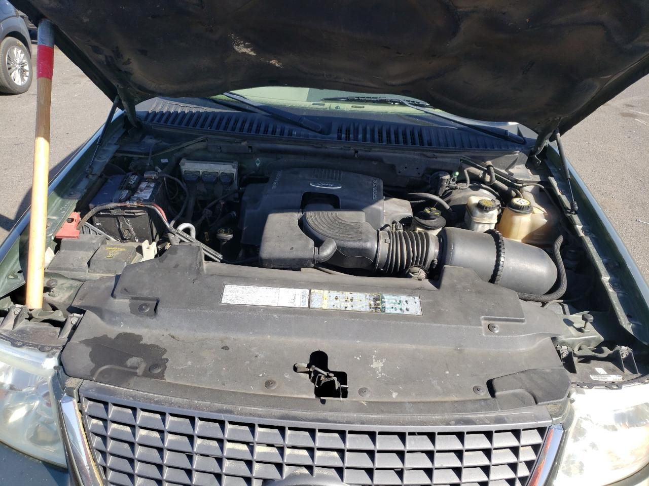Photo 7 from auction – 2003 FORD EXPEDITION with VIN 1FMFU18L93LA56052