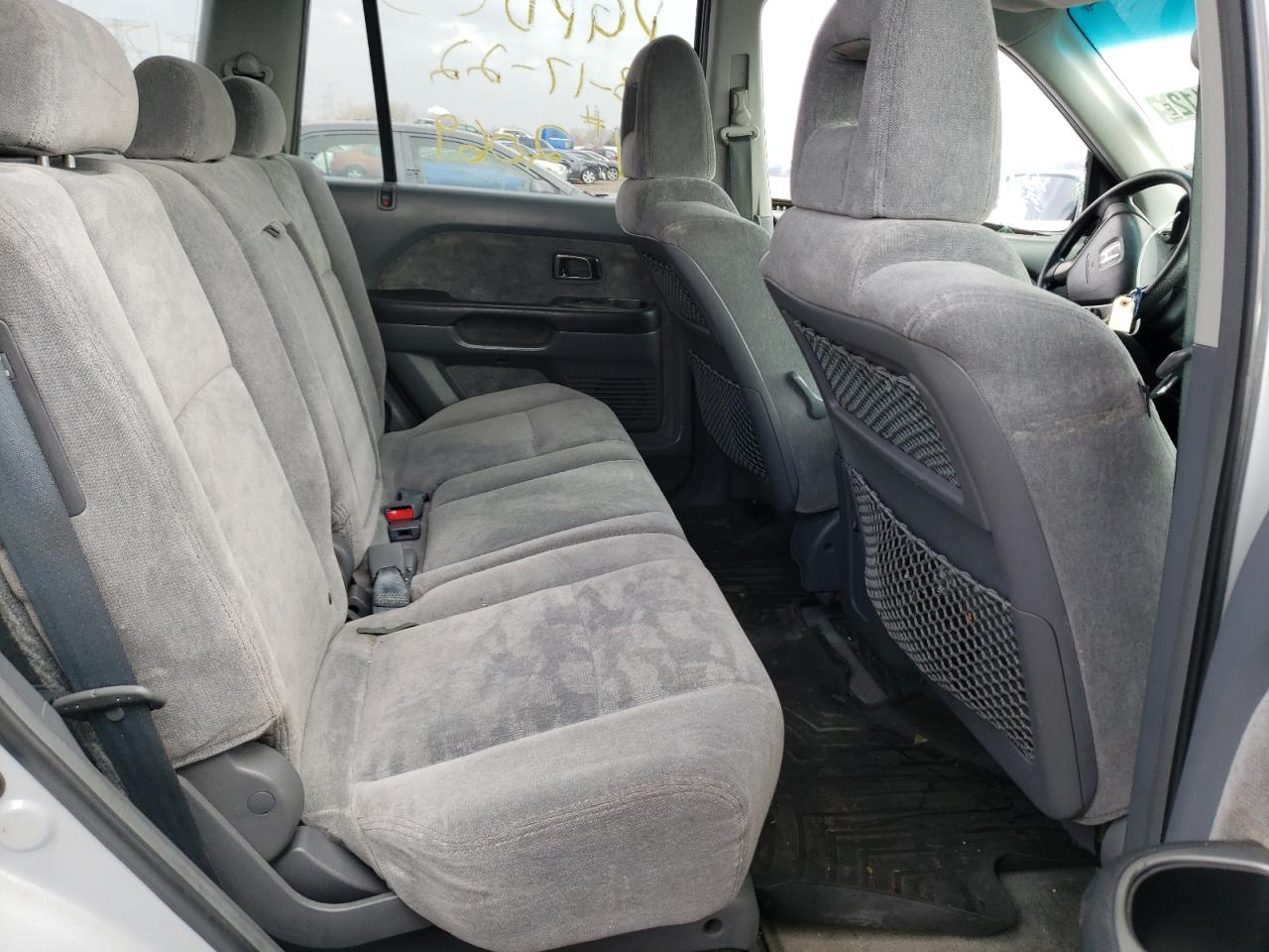Photo 6 from auction – 2003 HONDA PILOT EX with VIN 2HKYF18413H532069