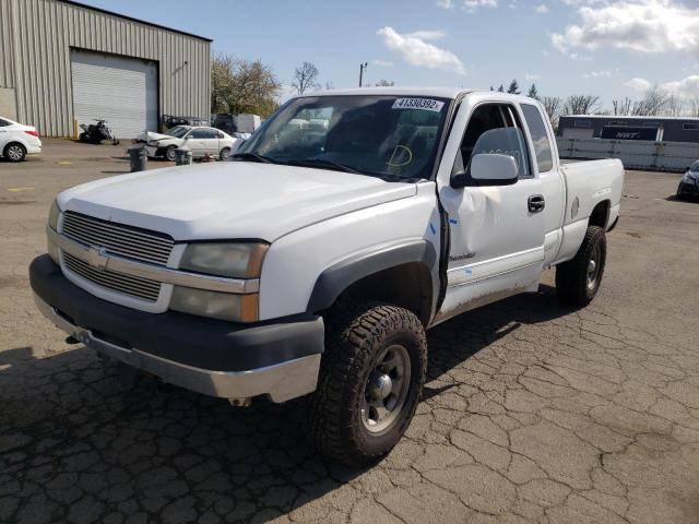 Photo 2 from auction – 2003 CHEVROLET SILVERADO with VIN 1GCHK29U33E104536