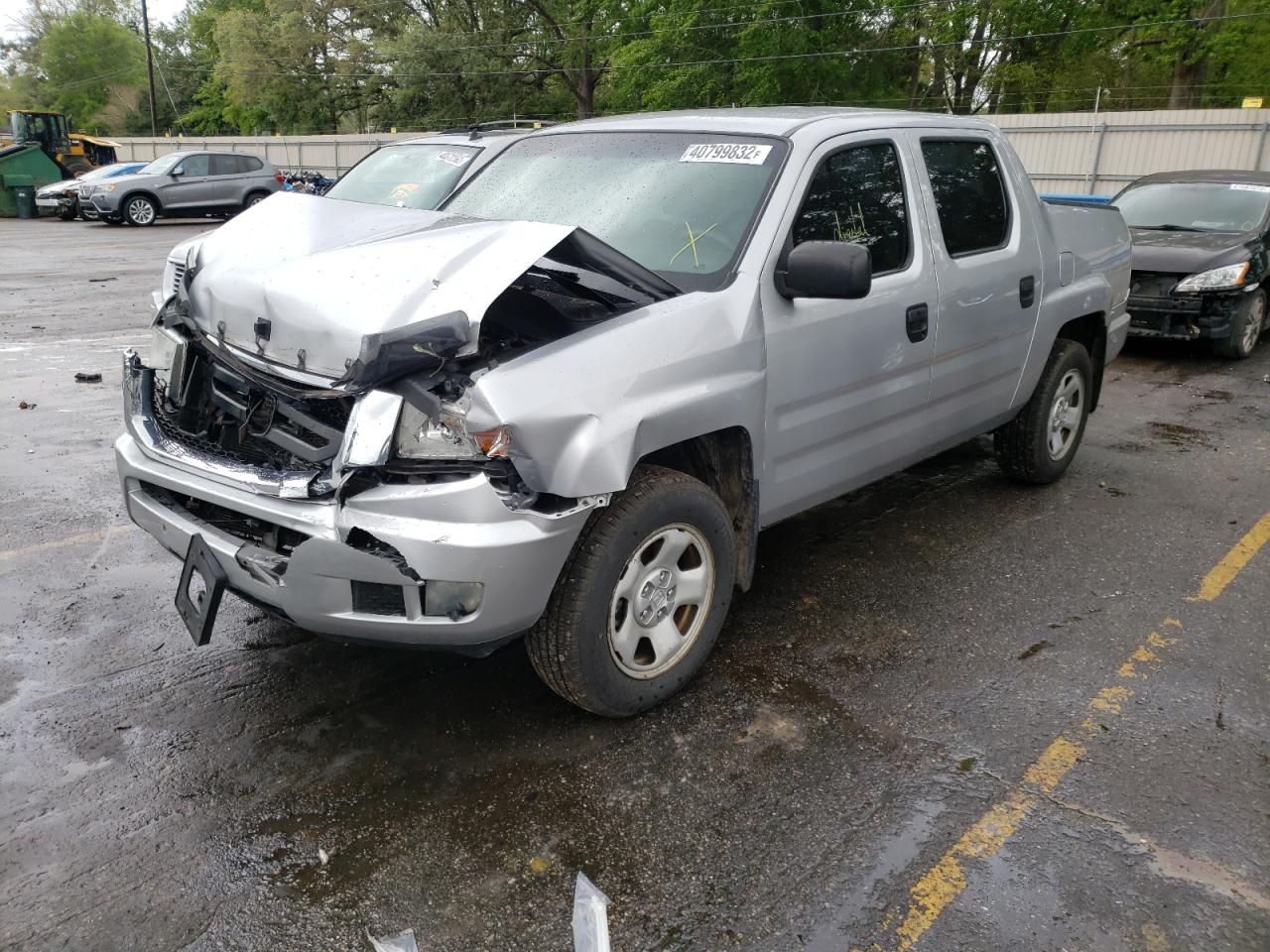 Photo 2 from auction – 2010 HONDA RIDGELINE with VIN 5FPYK1F26AB006374