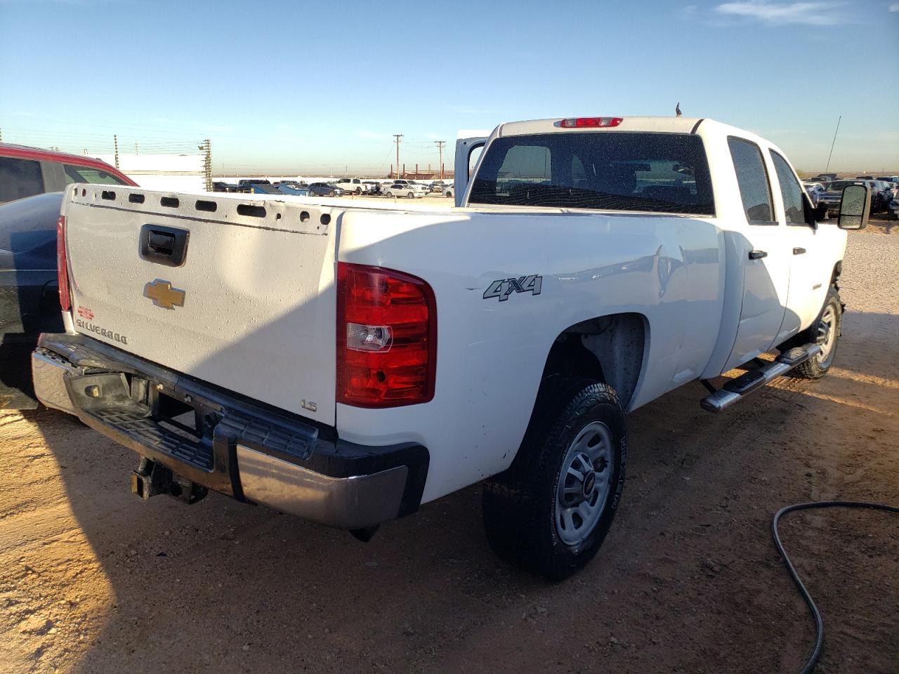 Photo 4 from auction – 2011 CHEVROLET SILVERADO with VIN 1GC4KZCGXBF195338