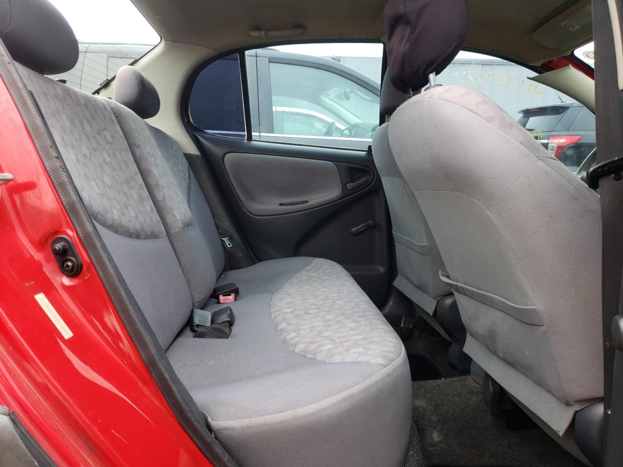 Photo 6 from auction – 2001 TOYOTA ECHO with VIN JTDBT123010145201