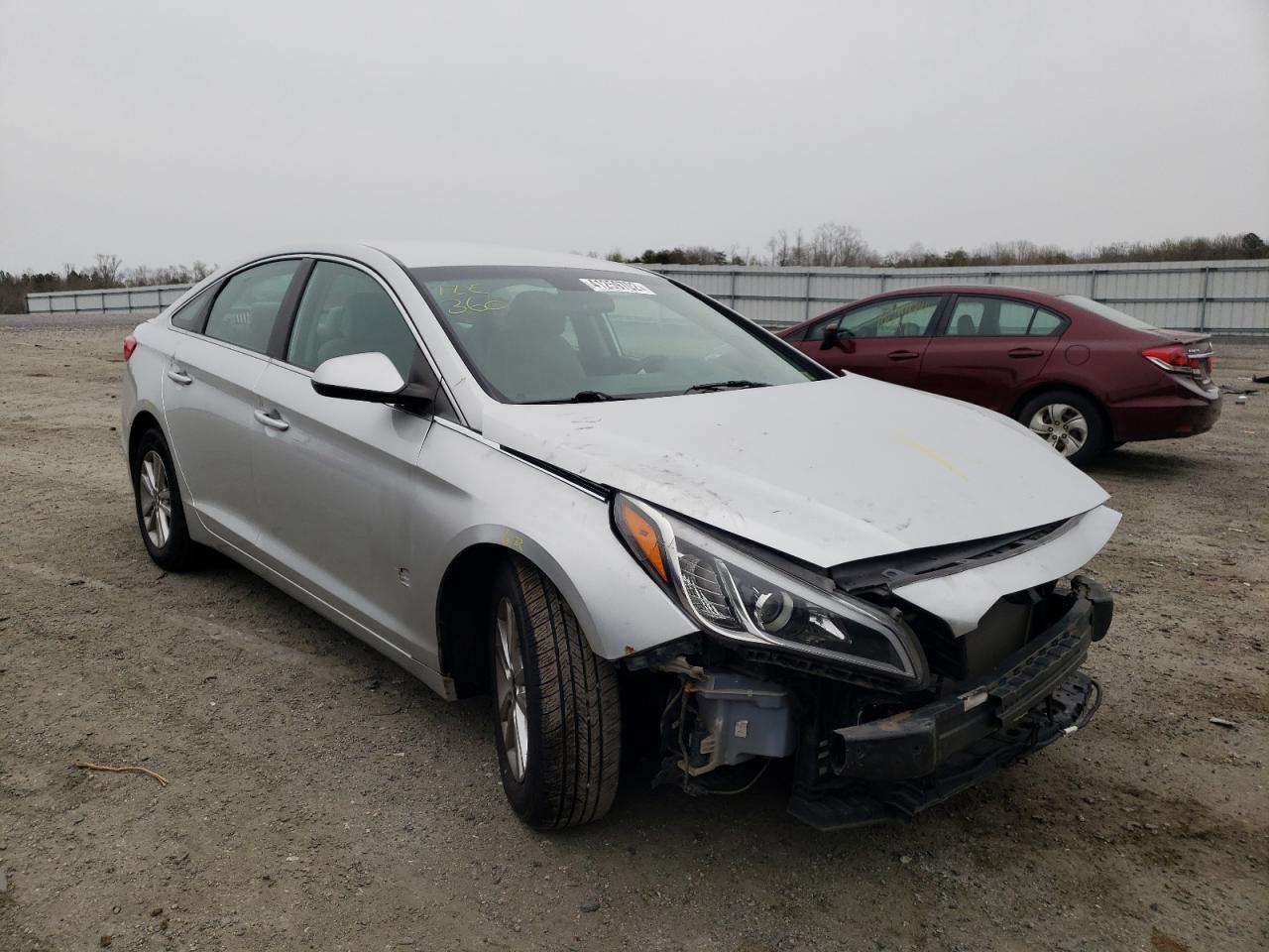 HYUNDAI SONATA SE 2016 with VIN 5NPE24AF1GH274847 - Photo from auction