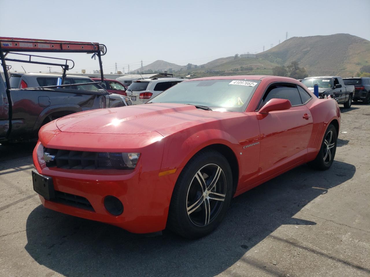 Photo 2 from auction – 2011 CHEVROLET CAMARO LS with VIN 2G1FE1ED1B9134630