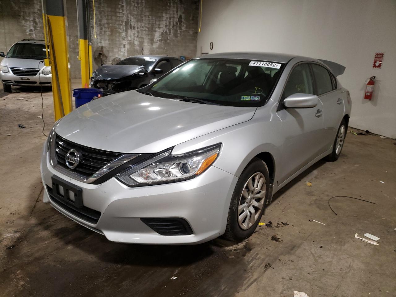 Photo 2 from auction – 2017 NISSAN ALTIMA 2.5 with VIN 1N4AL3AP5HC277011