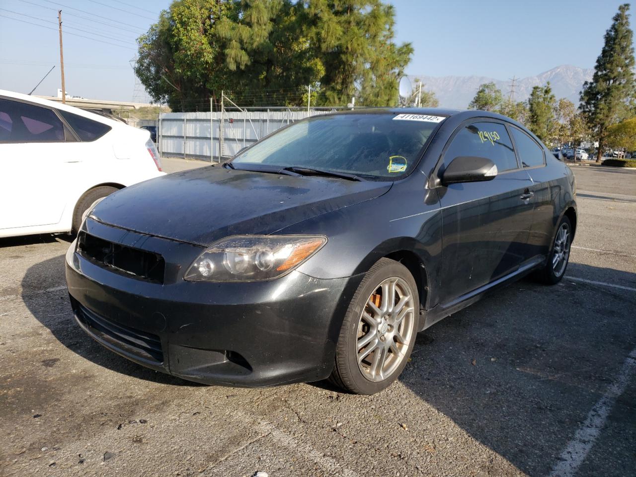 Photo 2 from auction – 2008 SCION TC with VIN JTKDE167490282730