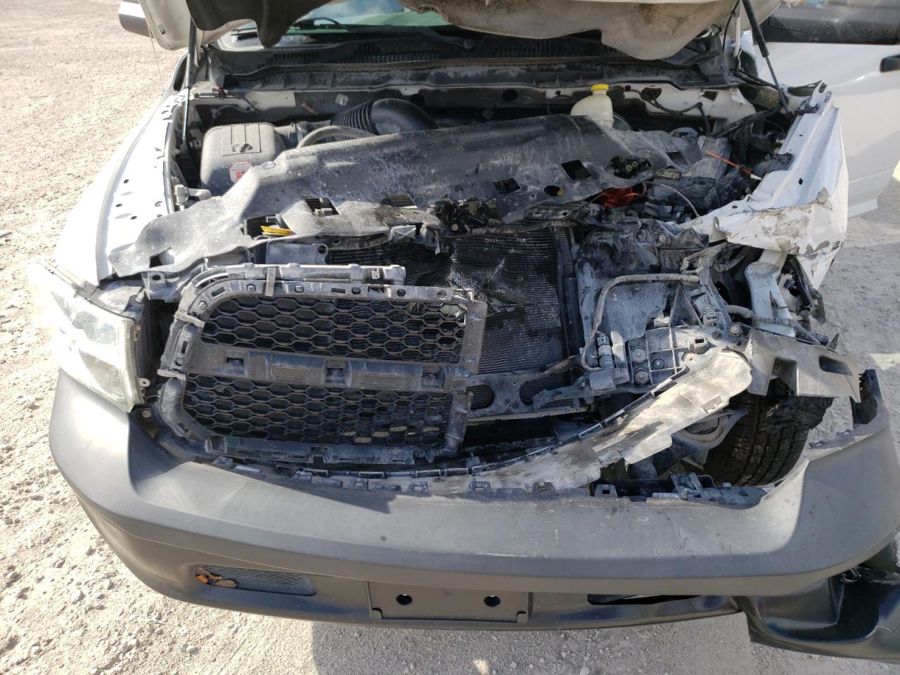 Photo 7 from auction – 2014 RAM 1500 ST with VIN 1C6RR7ST4ES479653