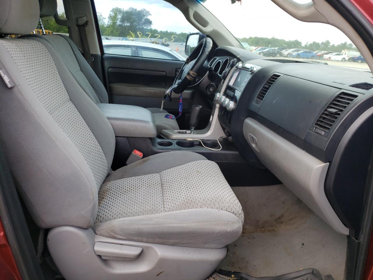 Photo 5 from auction – 2008 TOYOTA TUNDRA DOU with VIN 5TFBV54178X047734