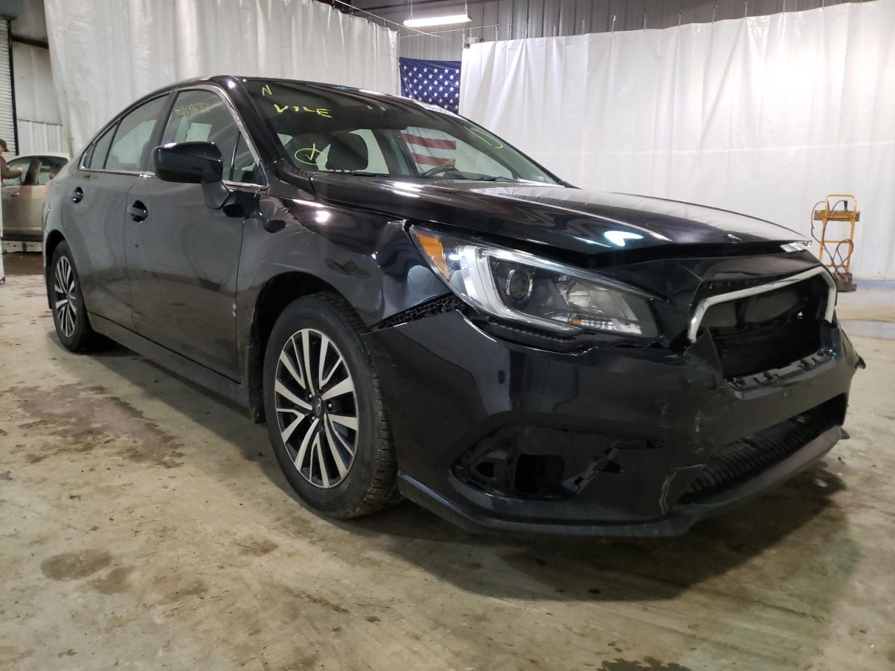 SUBARU LEGACY 2.5 2018 with VIN 4S3BNAC61J3027255 - Photo from auction