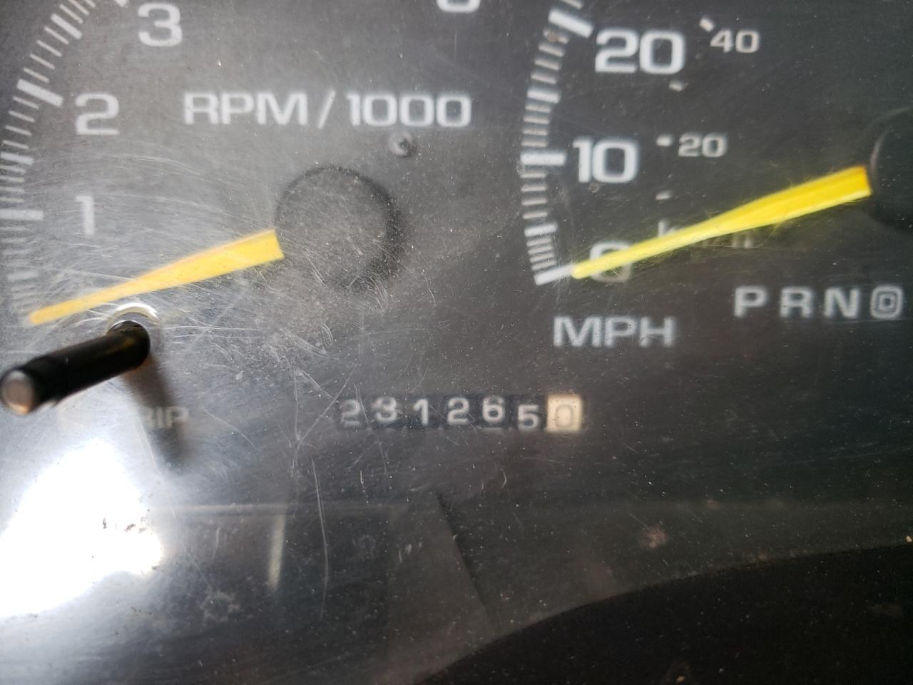 Photo 8 from auction – 1996 CHEVROLET GMT-400 C1 with VIN 2GCEC19R8T1188232