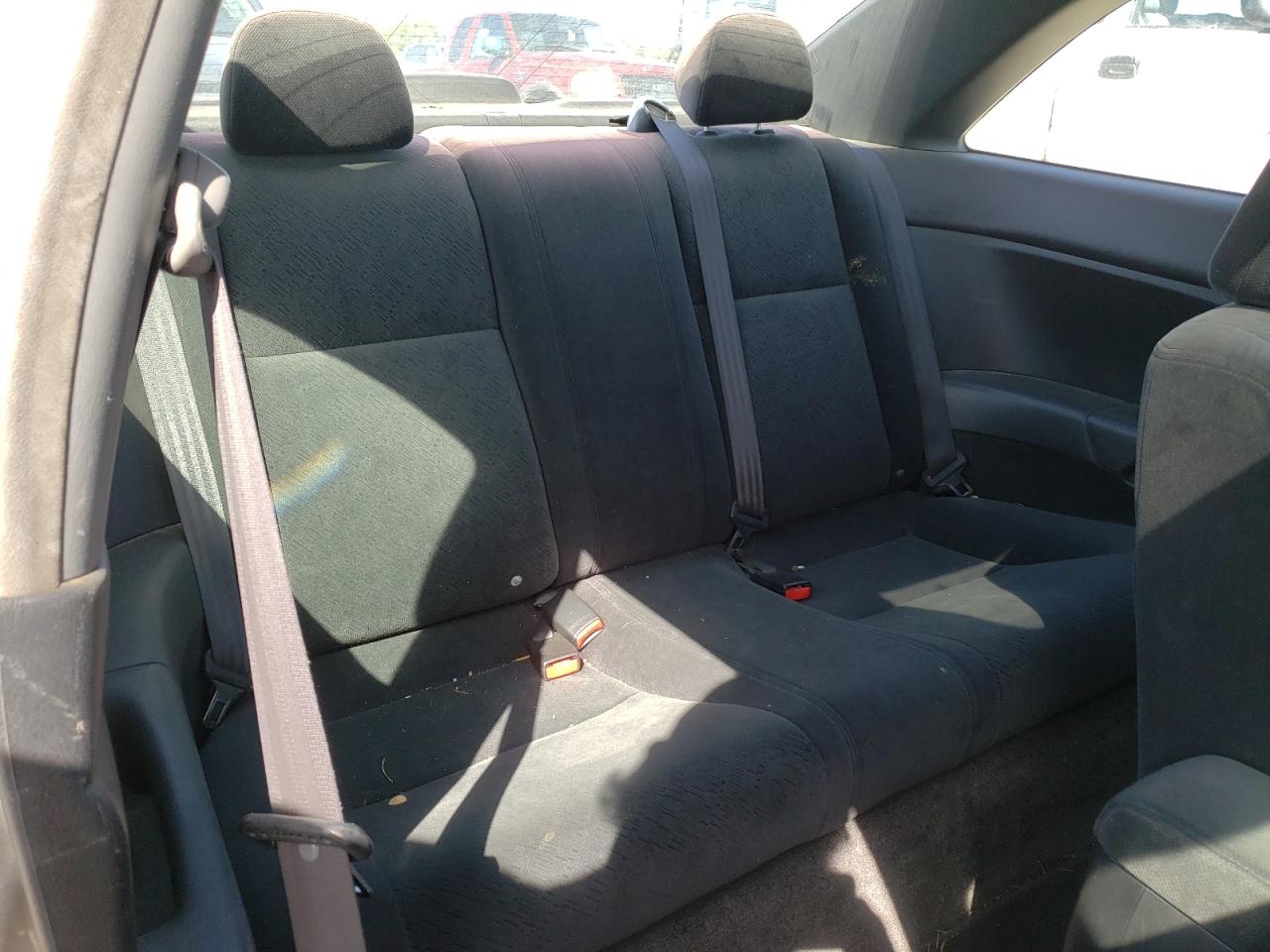 Photo 6 from auction – 2005 HONDA CIVIC EX with VIN 1HGEM21905L023904