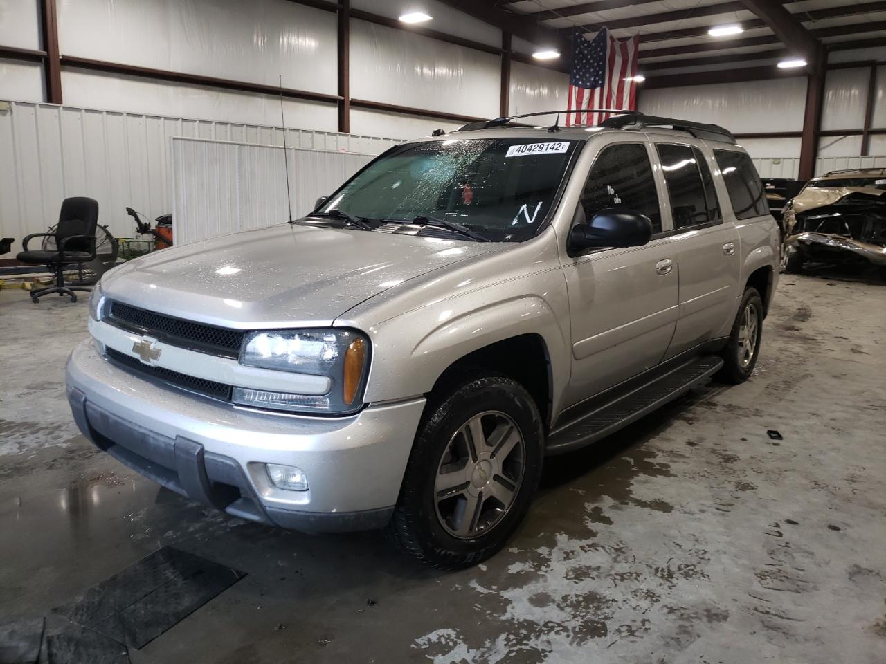Photo 2 from auction – 2005 CHEVROLET TRAILBLAZE with VIN 1GNES16S156169499